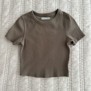 Everlane - S - Organic Cotton Tan Short Sleeve Babt Tee